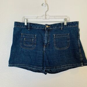 Y2K Old Navy Blue Denim Sailor Shorts Size 14  Front Patch Pockets Vintage 2002